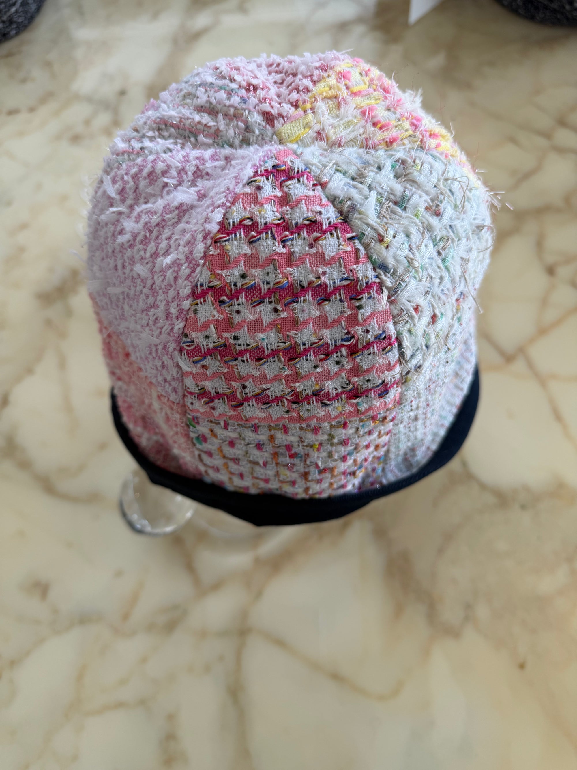 Bucket hat 03