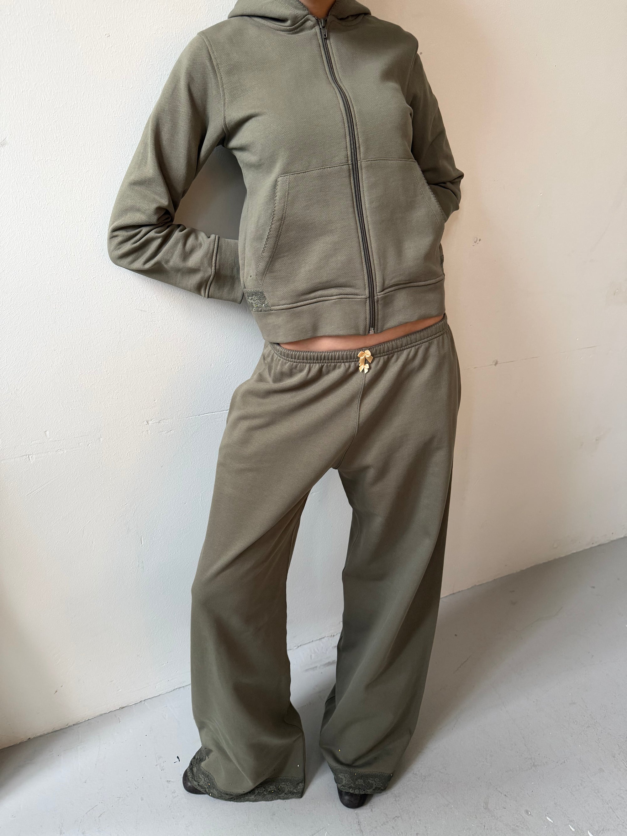 Lace sweatpants in cotton, khaki