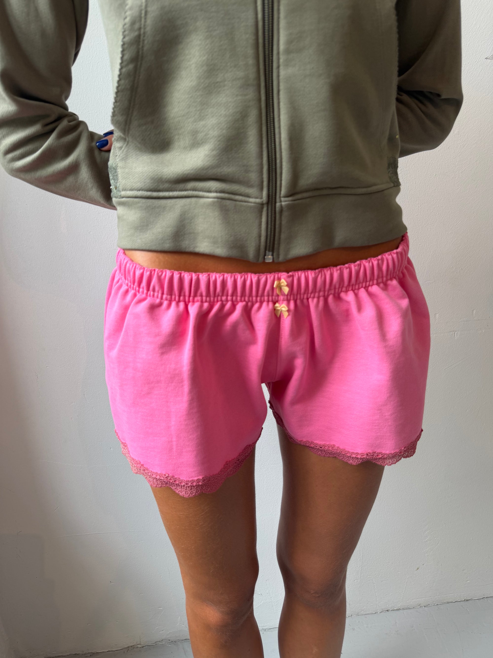 Lace Mini Sweat Shorts in cotton, Pink