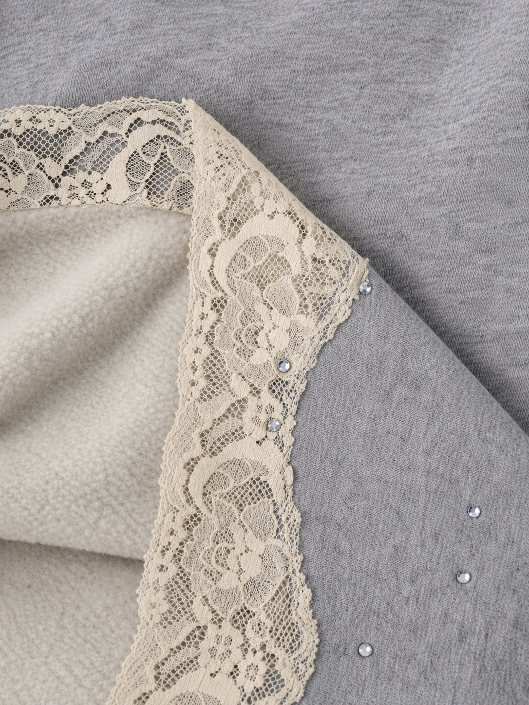 Lace Bermuda Sweatshorts in Cotton Fleece, Dark Grey Melange