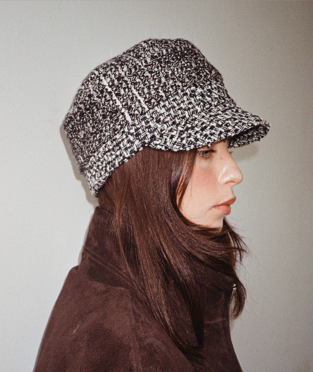 City Cap in Salt'n'Peper Bouclé Wool
