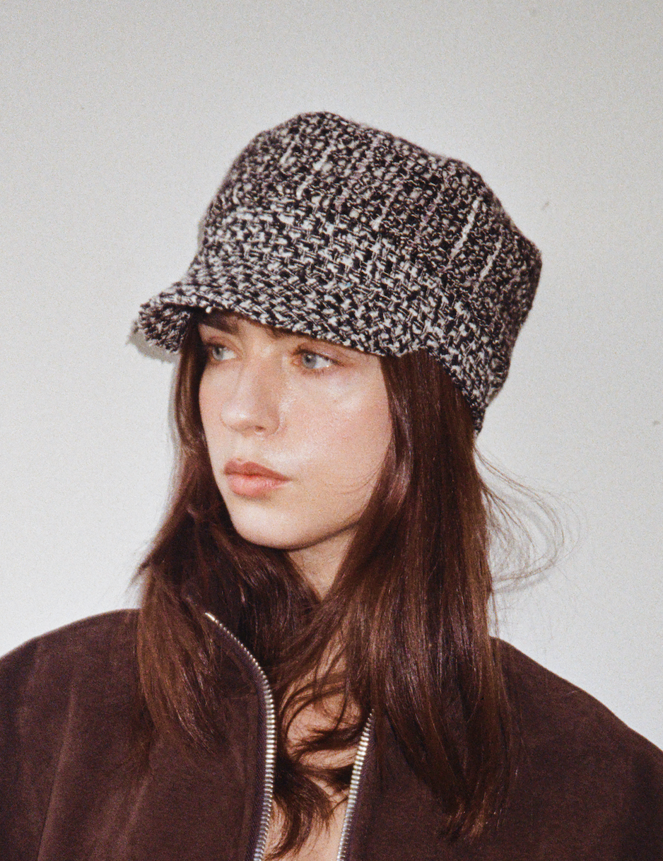 City Cap in Salt'n'Peper Bouclé Wool